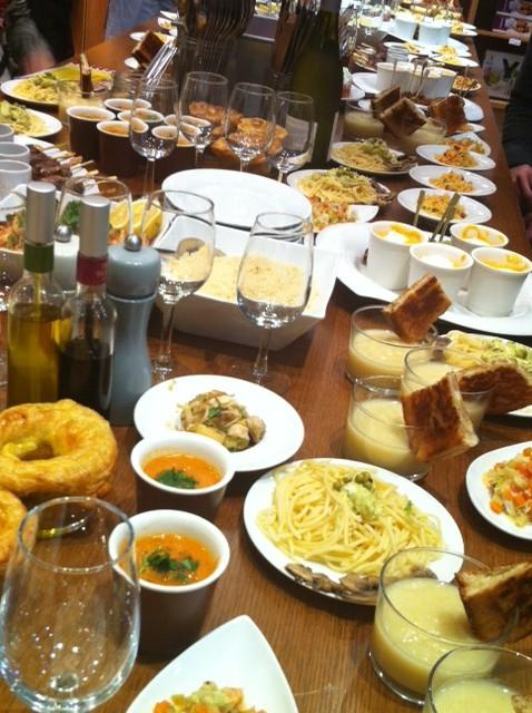 Le buffet de folllllayyye J’ai cuisiné à un atelier MAGGI ! Le chef c’est moi.. ou Pas!