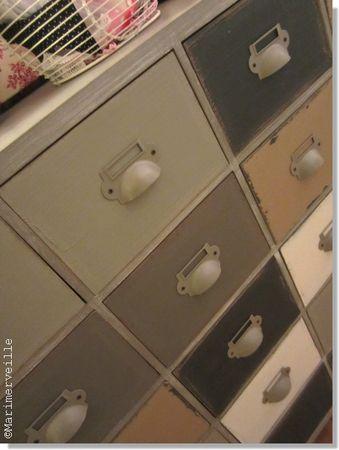 semainier_gris