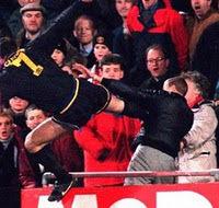 Cantona qu'un neurone kiffe le spectacle d'un animal torturé Cantona