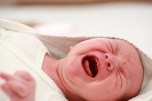 L’ALLAITEMENT au sein fait pleurer les bébés – PLoS ONE