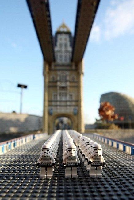 lego londres invasion star wars gnd geek Quand les Lego Star Wars envahissent Londres geekart geek gnd geekndev