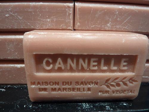 Maison-du-savon-marseille-cannelle-blog-hotel-jeu-de-paume-paris Quand la douche devient gourmande
