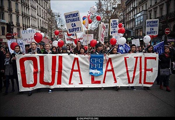 manifestation-contre-l avortement-paris-015