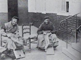 La lingère. La lingère.