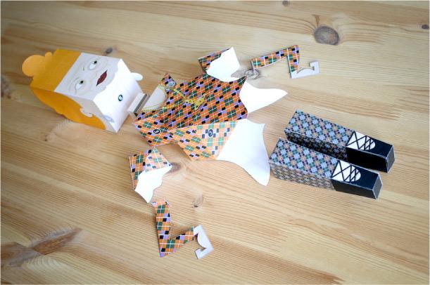 Blog_Paper_Toy_papertoy_Vivienne_Westwood_Maze_pic6 Vivienne Westwood en papertoy