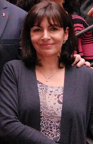 Français : Anne Hidalgo Première adjointe au M... Français : Anne Hidalgo Première adjointe au M...