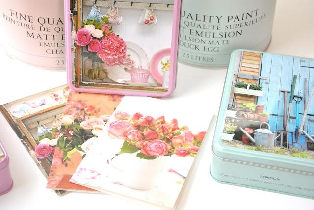 Une touche de Laura Ahsley Une touche de Laura Ahsley