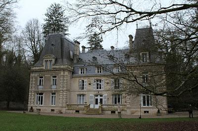 Château de la Raffe - Naix-aux-Forges (Meuse) Château de la Raffe - Naix-aux-Forges (Meuse)