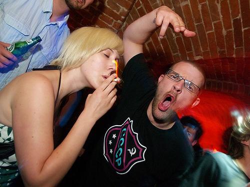 Cf. les nuisances sonores 2502310296_dde9e0e1a2.jpg