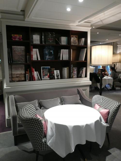 P1190902 COFFEE TIME A L’HÔTEL DE VENDÔME