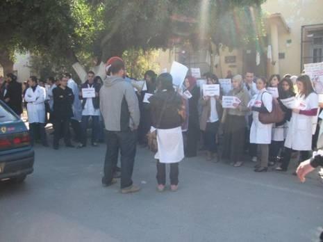  Sit-in à Oran pour dénoncer la pénurie de médicaments