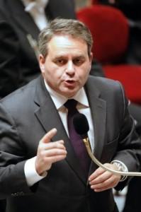 Xavier Bertrand Xavier Bertrand prend t-il les Français pour des ânes ?