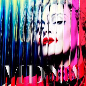 Madonna ft Nicki Minaj Et M.I.A. - Give Me All Your Luvin' (CLIP)