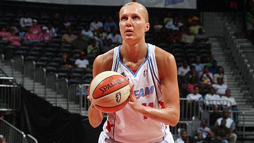 WNBA : Deux re-signatures Yelena-Leuchanka--Atlanta-_wnba.jpg
