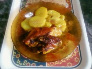 Poulet braisé au four aux pdt et oignons Poulet braisé au four aux pdt et oignons