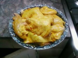 Poulet braisé au four aux pdt et oignons Poulet braisé au four aux pdt et oignons