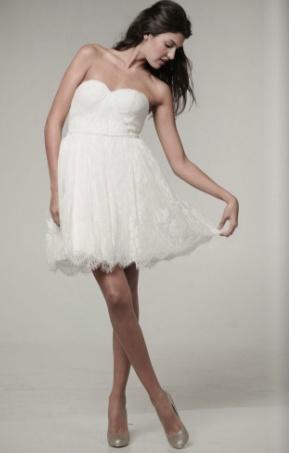 MARIAGE: une robe à tout prix! MARIAGE: une robe à tout prix!