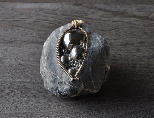 Sculpture by Hirotoshi Ito Sculpture by Hirotoshi Ito