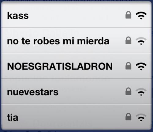 Parfois, quelque part, on cherche à se connecter. Par besoin,... Parfois, quelque part, on cherche à se connecter. Par besoin,...