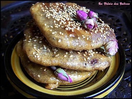 Rghaifs belouz ou Msemmens aux amandes et au miel ( Maroc ) Rghaifs_Belouz__2_