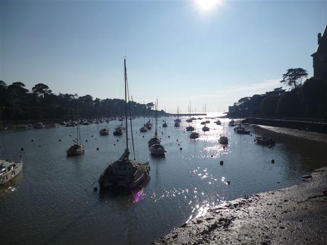 tout petit déjà tout petit déjà