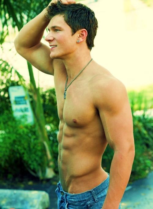 http://24.media.tumblr.com/tumblr_ly0coyTEjV1qe4nyno1_500.jpg