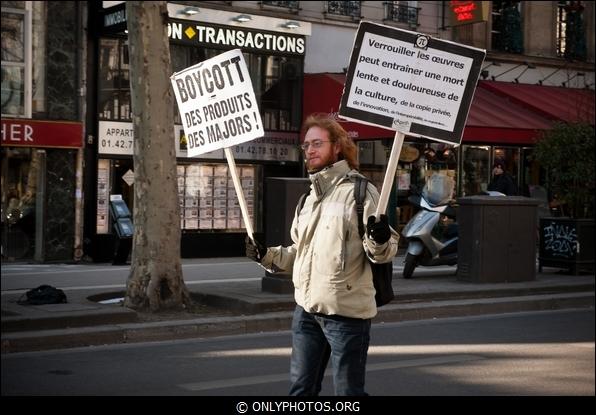 manifestation-anti-acta-paris-009