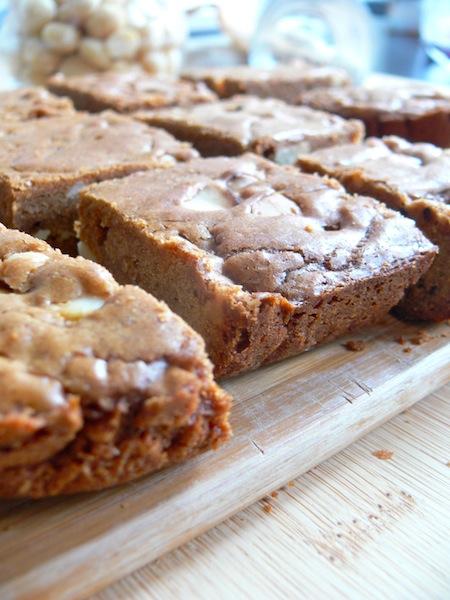 My Chai Tea Macadamia Brown Butter Blondies or how to get your whole breakfast in a single cake :