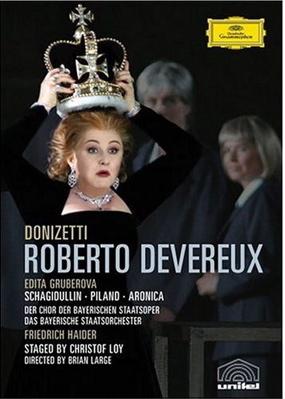 Gruberova triomphe dans Roberto Devereux Gruberova triomphe dans Roberto Devereux