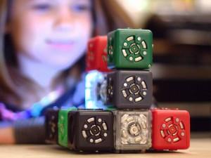 cubelets Des robots avec des cubes