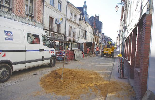 La vie sur les chantiers de la ville ou qu'elles employées j'embauches pour quelles qualités de travail.....(1er partie)