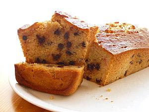 Mon gâteau au yaourt revisité (fraises et pépites de chocolat) gâteau au yaourt (11)