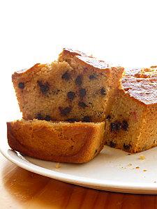 Mon gâteau au yaourt revisité (fraises et pépites de chocolat) gâteau au yaourt (10)