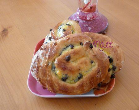 Escargots à la crème pâtissière et aux pépites de chocolat escargots_cr_me_patisi_re_p_pites_de_chocolat