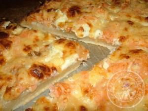 Pizza crémeuse au saumon