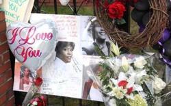 Les obsèques de Whitney Houston diffusées en direct sur stephanelarue.com