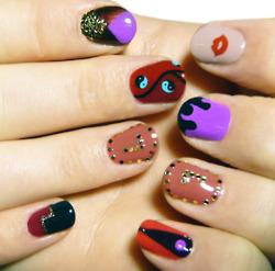 Crazy nails