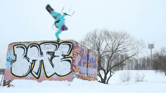 Street Snowkiting in Moscow with the Kiteclass Crew !