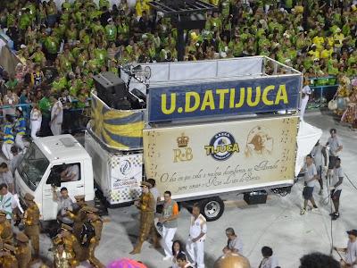 Unidos da Tijuca, vainqueur du défilé des écoles de samba du Carnaval de Rio 2012 ! Unidos da Tijuca, vainqueur du défilé des écoles de samba du Carnaval de Rio 2012 !