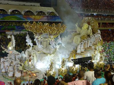 Unidos da Tijuca, vainqueur du défilé des écoles de samba du Carnaval de Rio 2012 ! Unidos da Tijuca, vainqueur du défilé des écoles de samba du Carnaval de Rio 2012 !