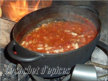 Mogettes de Vendée à la tomate et aux herbes Mogettes de Vendée à la tomate et aux aromates