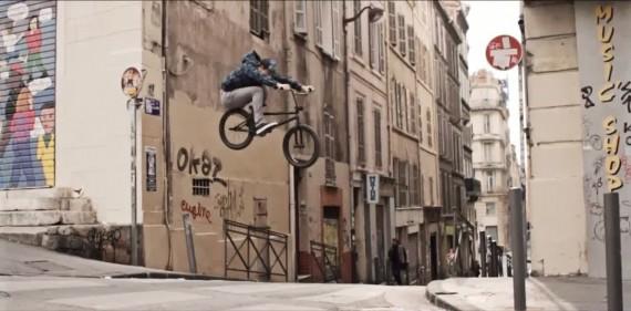 VANS Welcomes to the French BMX Team : Justin Fouque !