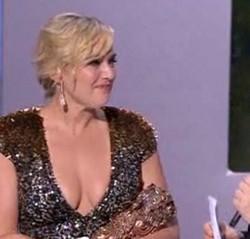 César 2012 : Kate Winslet un autre sacré décolleté