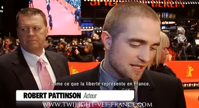 ITW de Robert Pattinson par Allociné [VOstFR HD]