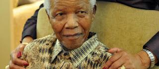 Afrique du Sud : Nelson Mandela hospitalisé
