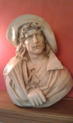 sculpture,buste,marbre,d'artagnan,dumas