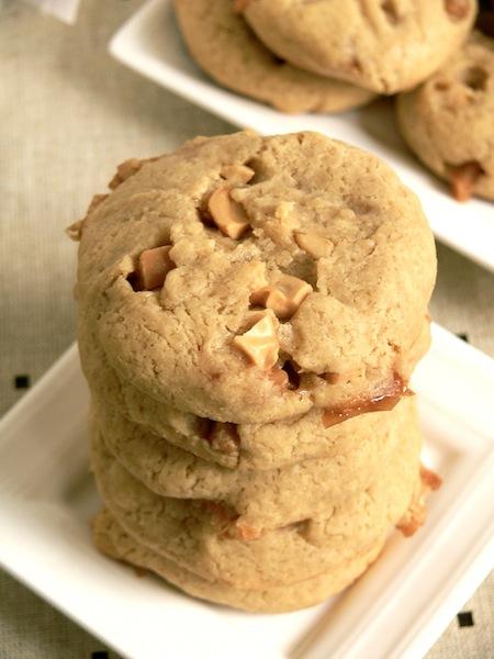 How to clean up my pantry or my Cashew Caramel Cookies ! Comment vider mes placards ou mes Cookies caramel – noix de cajou !