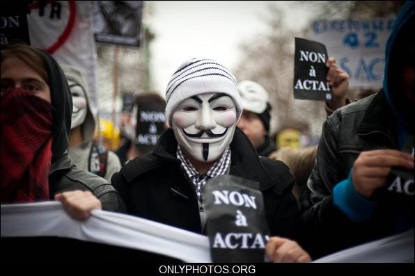 Manifestation Anti Acta. 25 février, Paris. manif-acta-paris0014