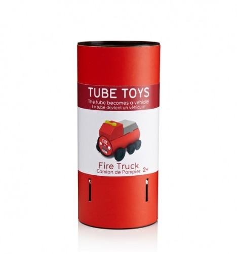 Tube Toys : un tube pour un véhicule par Oscar Diaz