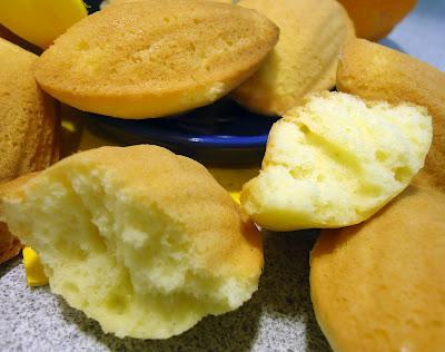 Madeleines à l'eau de fleur d'oranger